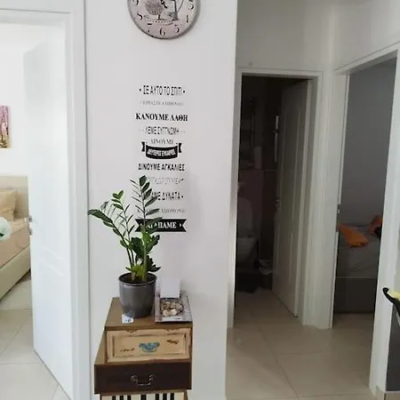 Renovated With Garden And Parking Space