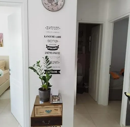 Renovated With Garden And Parking Space